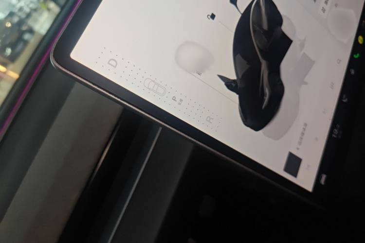 特斯拉 Model 3 2023款 长续航全轮驱动版局部细节18