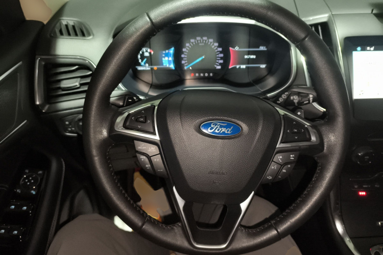 福特 锐界 2018款 EcoBoost 245 两驱豪锐型 7座 国V局部细节13