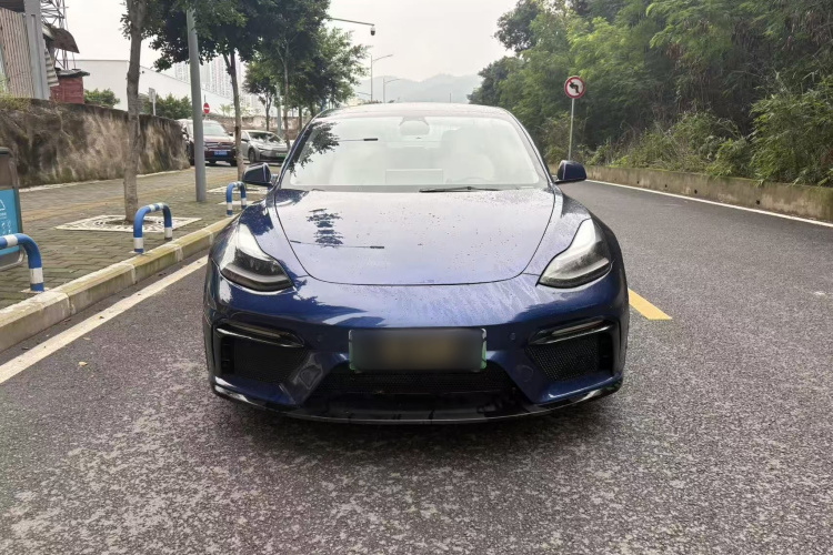 特斯拉 Model 3 2021款 标准续航后驱升级版 3D6车身外观6002
