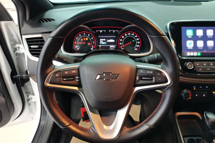 雪佛兰 科鲁泽 2020款 轻混 RS 330T 自动畅快版中控内饰13