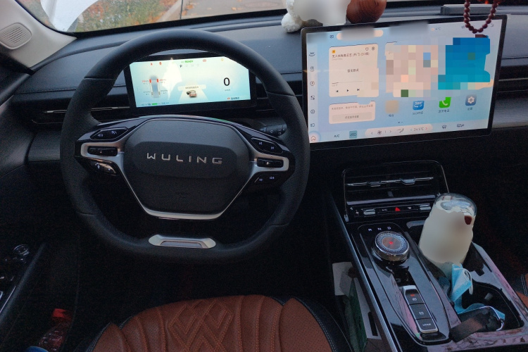 五菱汽车 五菱星光 2024款 共创版 510 进阶型中控内饰13