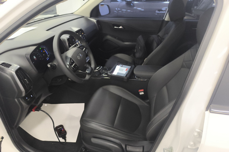 北京现代ix35 2021款 2.0L 自动两驱GLS领先版中控内饰19