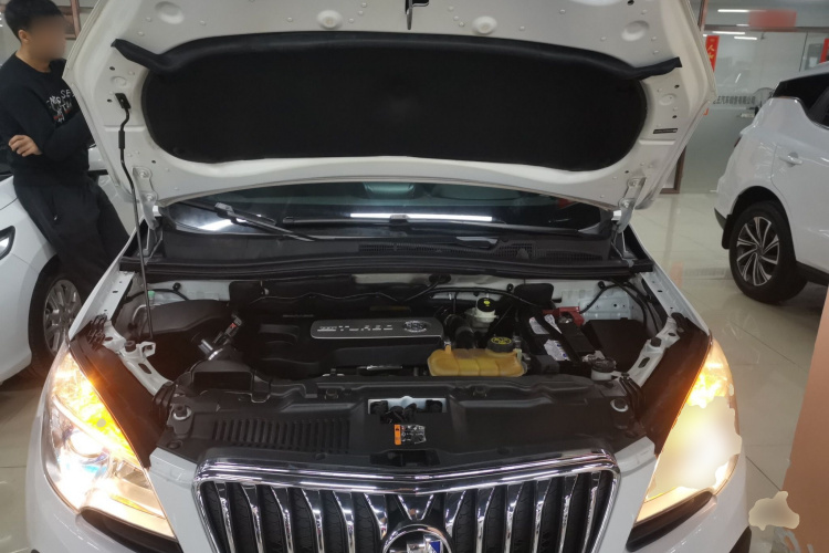 别克 昂科拉 2015款 1.4T 自动两驱都市精英型机舱底盘24