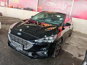 福特 福克斯 2020款 三厢 EcoBoost 180 自动ST Line