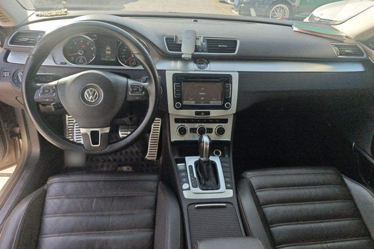 一汽-大众CC 2016款 2.0TSI 至尊型中控内饰12