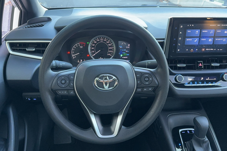 丰田 雷凌 2023款 185T CVT豪华版局部细节13