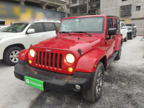 Jeep 牧马人 2013款 3.6L Sahara 四门版
