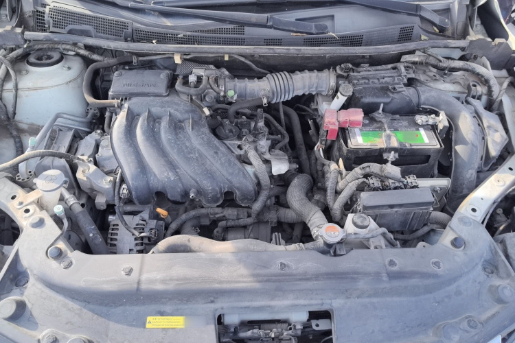 日产 轩逸 2019款 经典 1.6XL CVT豪华版机舱底盘24