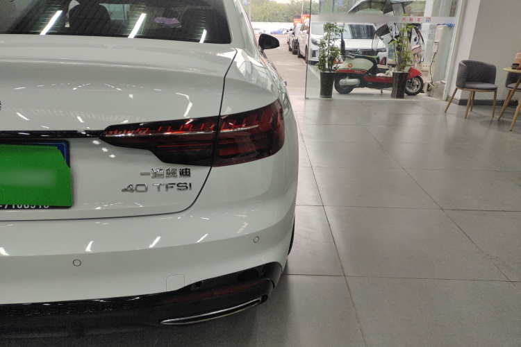 奥迪A4L 2024款 40 TFSI 豪华动感型车身外观6001