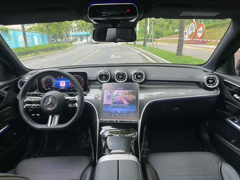 奔驰C级 2024款 改款 C 260 L 运动版(5)