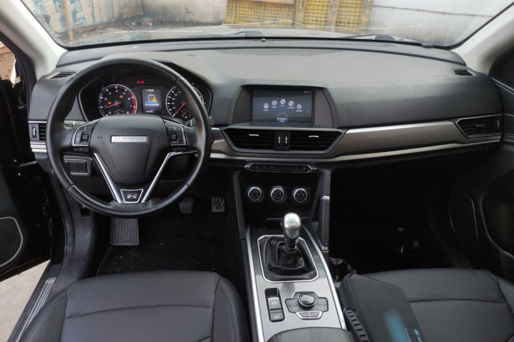 哈弗H6 2018款 红标 运动版 1.5T 手动两驱精英型中控内饰12