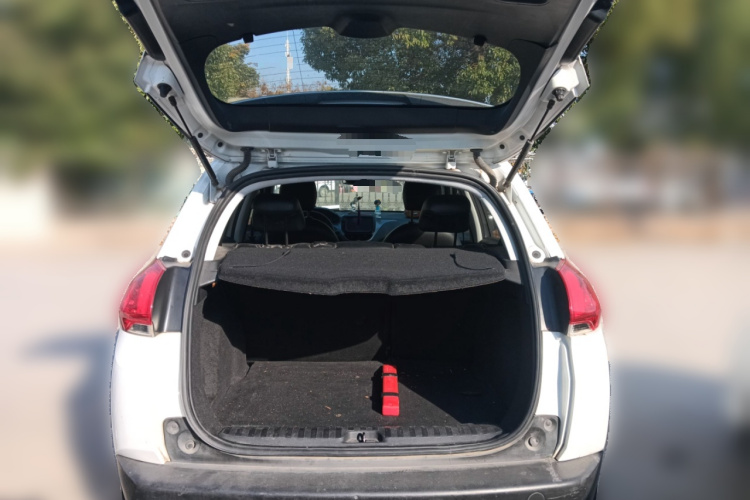 标致2008 2015款 1.6L 自动玩酷版中控内饰23