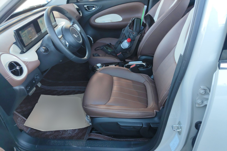 五菱汽车 五菱缤果 2024款 333km 悦享款中控内饰19