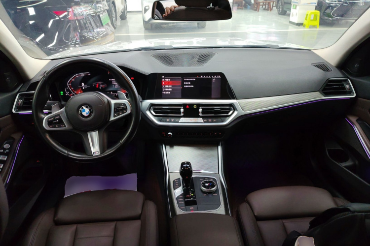 宝马3系 2021款 325Li M运动曜夜套装中控内饰12