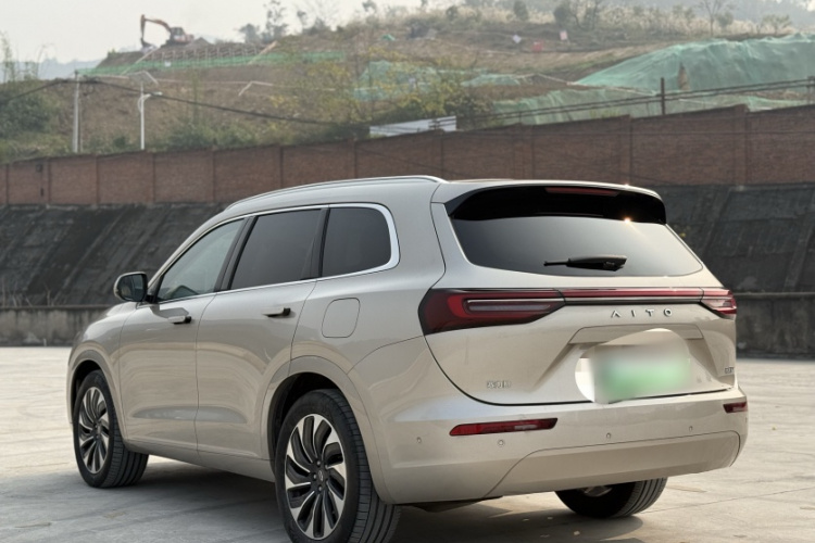 鸿蒙智行 问界M7 2022款 1.5T 后驱舒适版车身外观6005