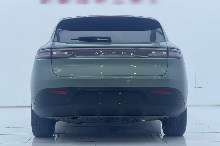 鸿蒙智行 问界M5 2022款 增程后驱标准版车身外观6004