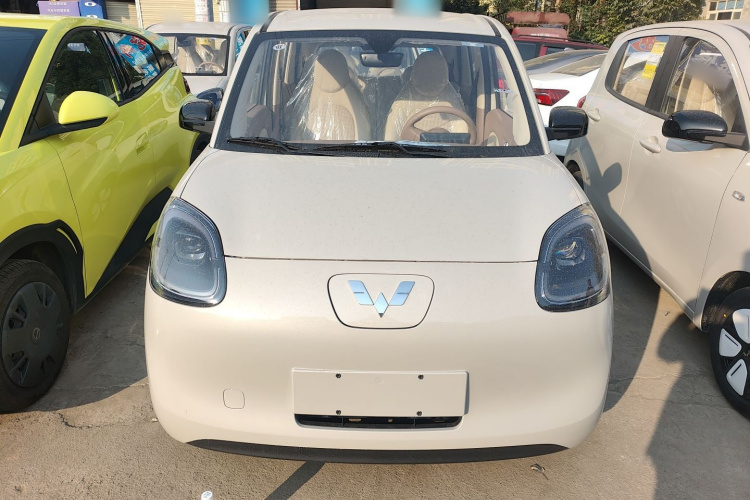 五菱汽车 宏光MINIEV 2025款 四门版 进阶款车身外观2