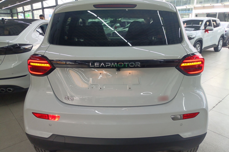 零跑汽车 零跑T03 2022款 炫晶版车身外观6004