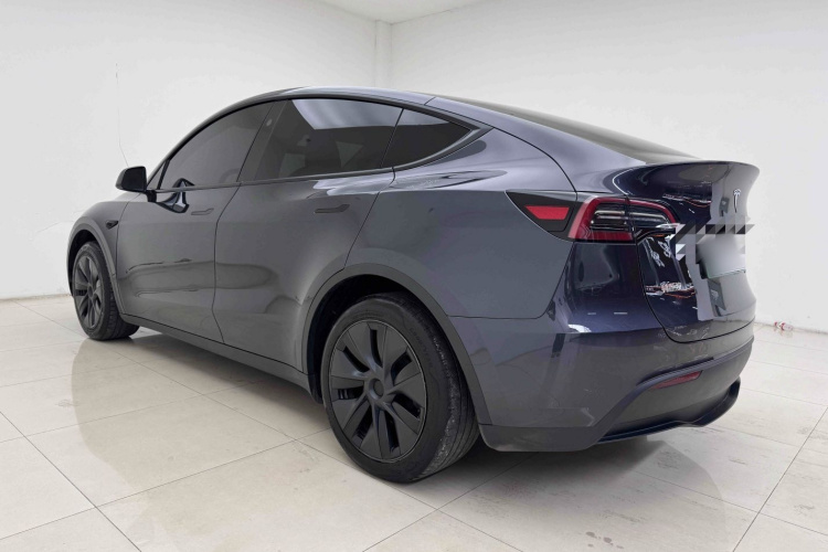 特斯拉 Model Y 2024款 后轮驱动版车身外观6005
