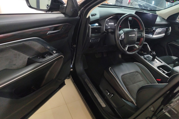 哈弗H6 2021款 国潮版 1.5T 自动冠军版中控内饰20