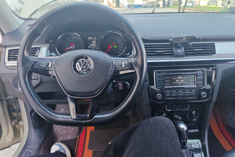大众 宝来 2018款 1.5L 自动舒适型中控内饰12