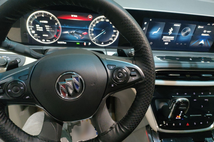 别克GL8 2023款 ES陆尊 舒适型中控内饰12