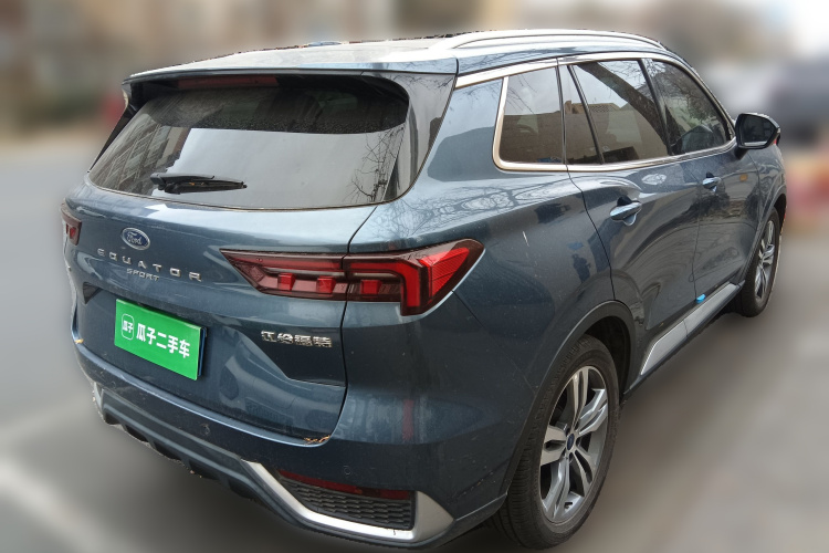 福特 领睿 2022款 改款 EcoBoost 170 尊领型车身外观7