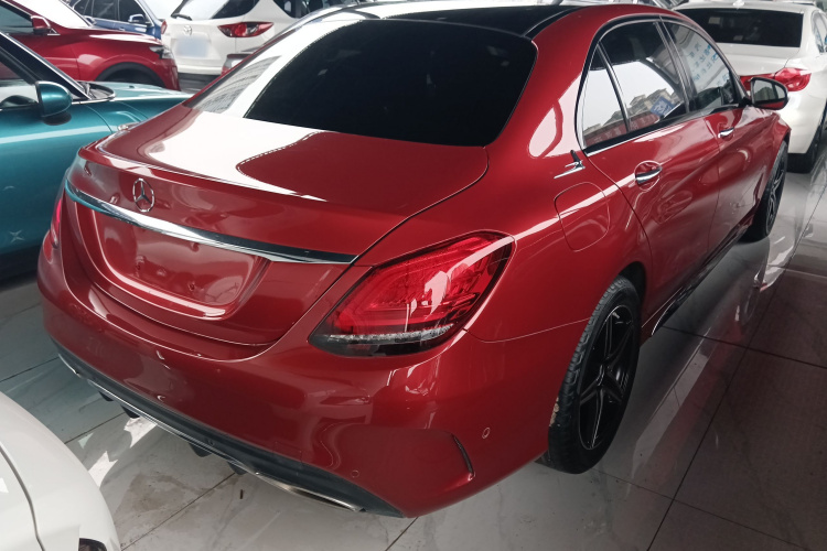 奔驰C级 2020款 C 260 L 运动版车身外观7
