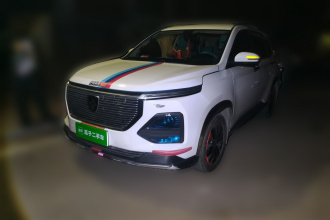 宝骏530 2021款 全球车周年纪念版 1.5T CVT豪华型 7座