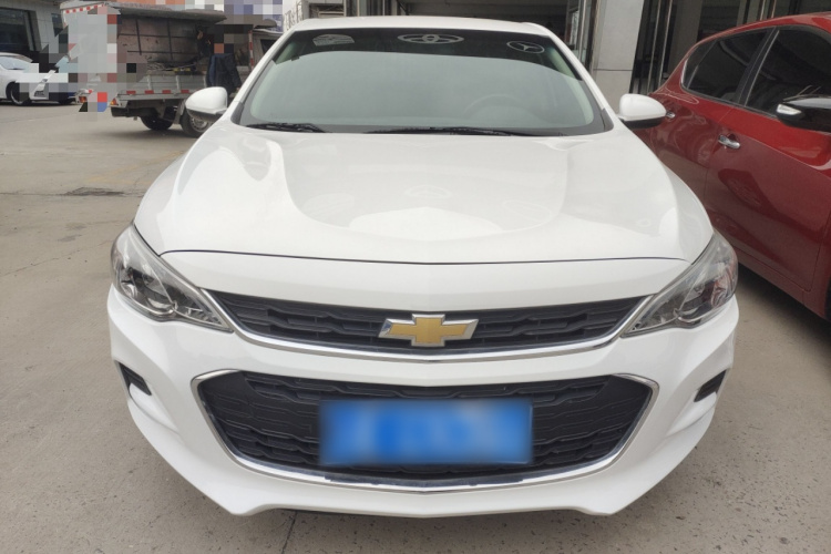 雪佛兰 科沃兹 2016款 1.5L 手动欣享版车身外观2