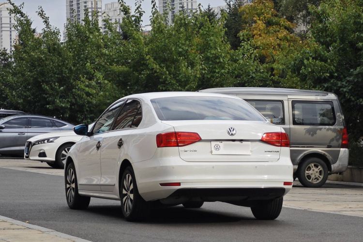 大众 速腾 2018款 1.6L 自动舒适型车身外观6003