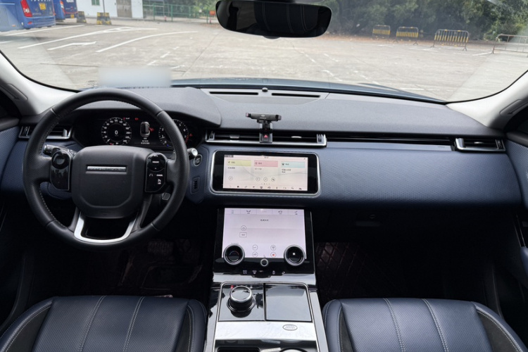 路虎 揽胜星脉 2018款 P250 S中控内饰7003