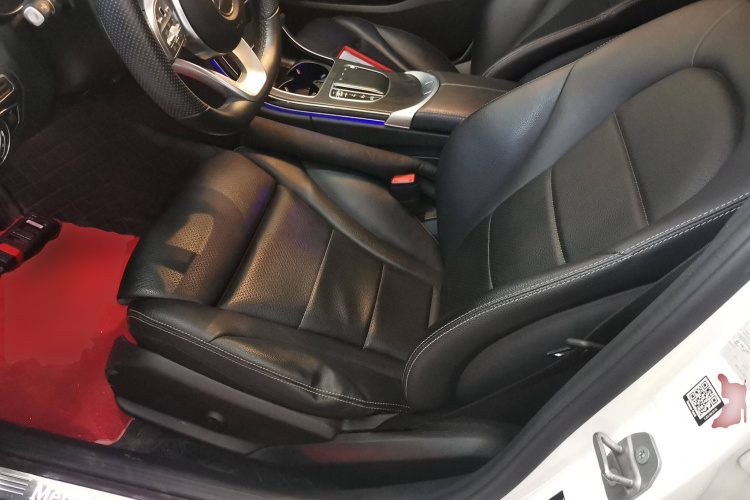 奔驰C级 2020款 改款 C 200 L 时尚型运动版中控内饰19