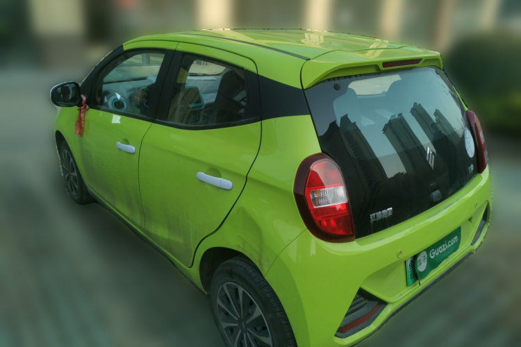 江铃集团新能源 易至EV2 2024款 201km 舒适型车身外观5