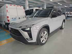 蔚来ES8 2022款 75kWh 六座版