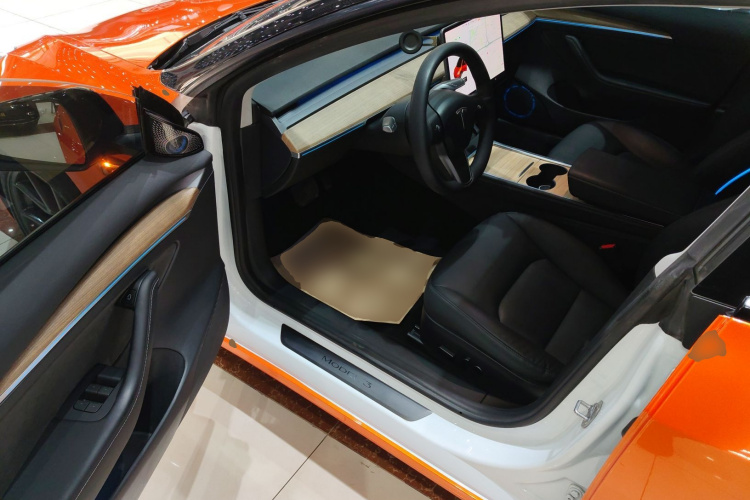 特斯拉 Model 3 2021款 标准续航后驱升级版中控内饰20