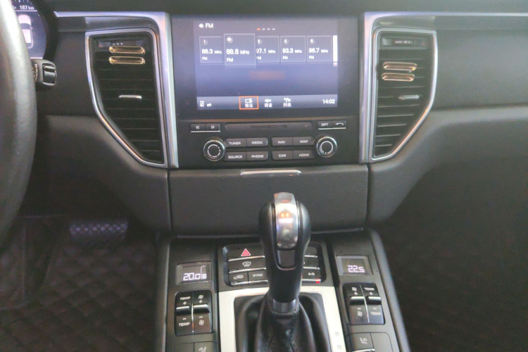 保时捷 2017款  Macan 2.0T局部细节16