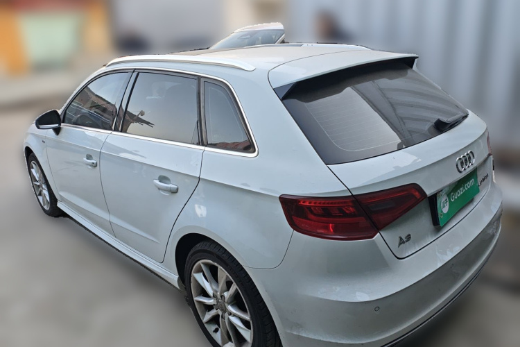 奥迪A3(进口) 2014款 Sportback 40 TFSI S line 舒适型车身外观5