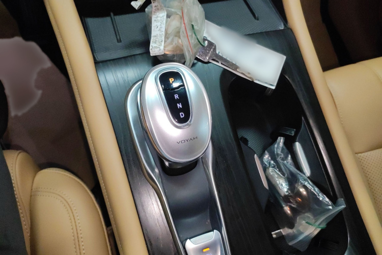 岚图汽车 岚图梦想家 2022款 低碳版 想+智驾包局部细节18