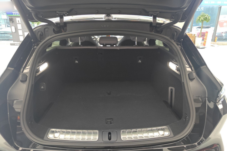 蔚来ET5T 2025款 75kWh Touring机舱底盘23