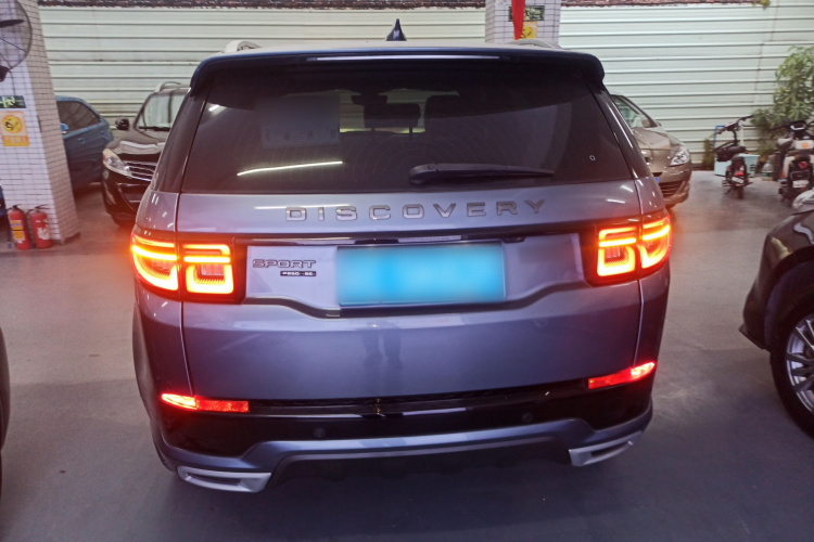 路虎 发现运动版 2021款 249PS R-Dynamic SE 性能科技版 7座车身外观6004