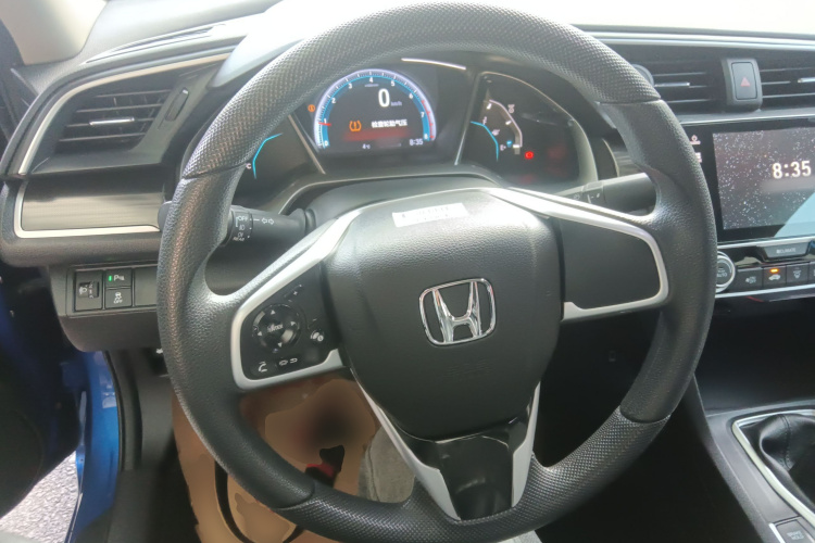 本田 思域 2019款 220TURBO 手动劲控版 国VI中控内饰13