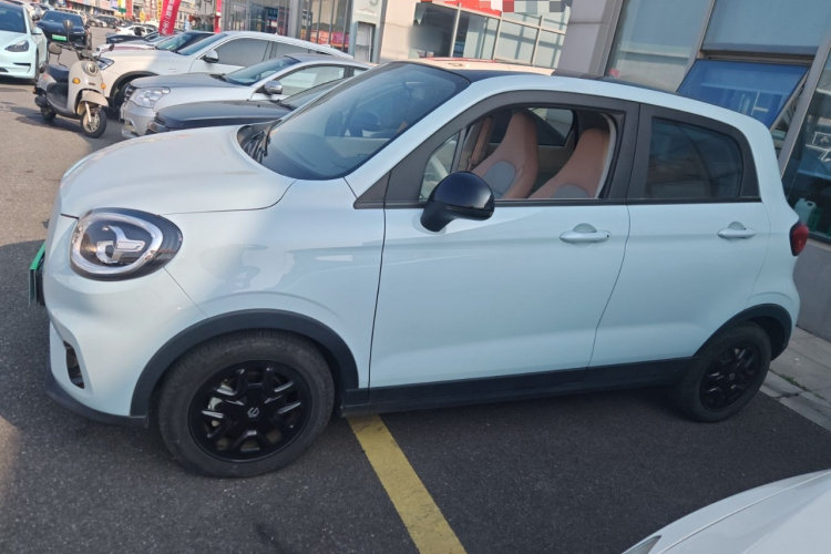 零跑汽车 零跑T03 2023款 310轻享版车身外观4