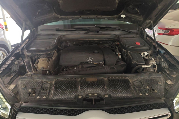 奔驰GLE 2020款 GLE 350 4MATIC 动感型特别版局部细节24