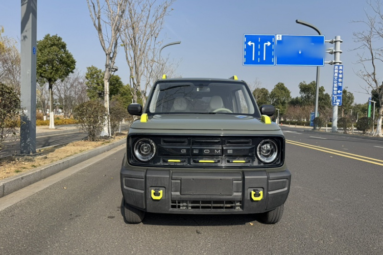 吉利银河 2025款 210km 熊猫骑士车身外观6003