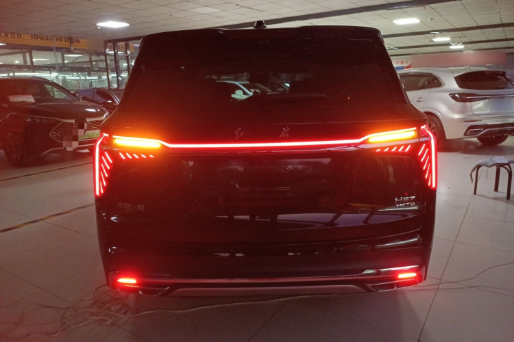 红旗HS7 2023款 2.0T 自动两驱旗享版 六座车身外观6004