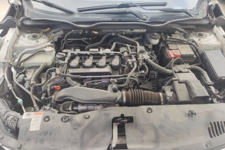 本田 思域 2016款 220TURBO CVT豪华版局部细节24