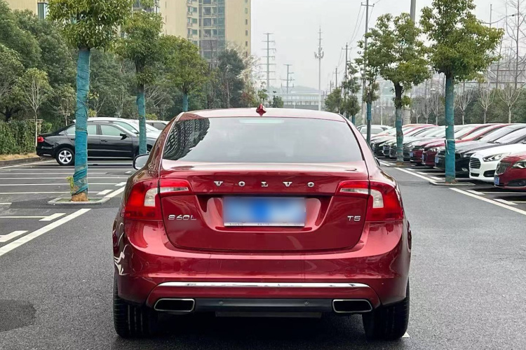 沃尔沃S60 2016款 S60L T5 智驭版车身外观6007