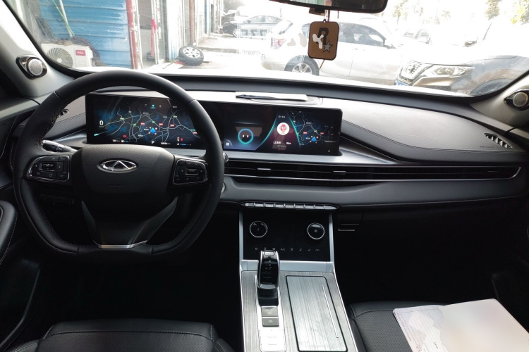 奇瑞 瑞虎7 PLUS 2021款 鲲鹏版 1.6TGDI DCT豪华型+中控内饰7002