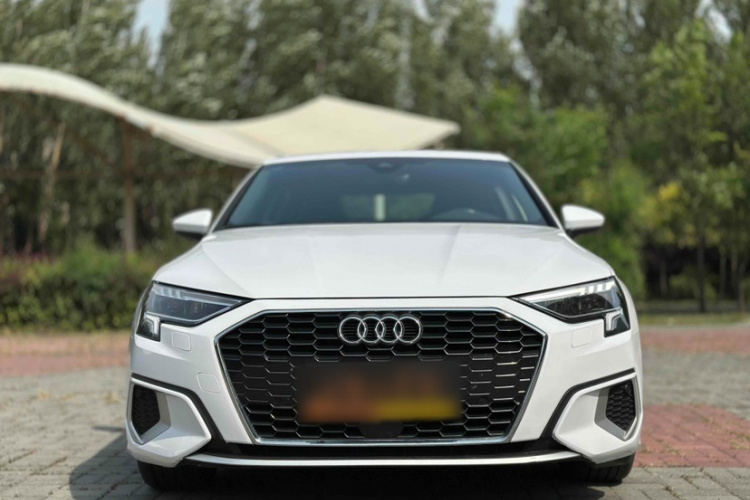 奥迪A3 2021款 A3L Limousine 35 TFSI 进取致雅型车身外观6006